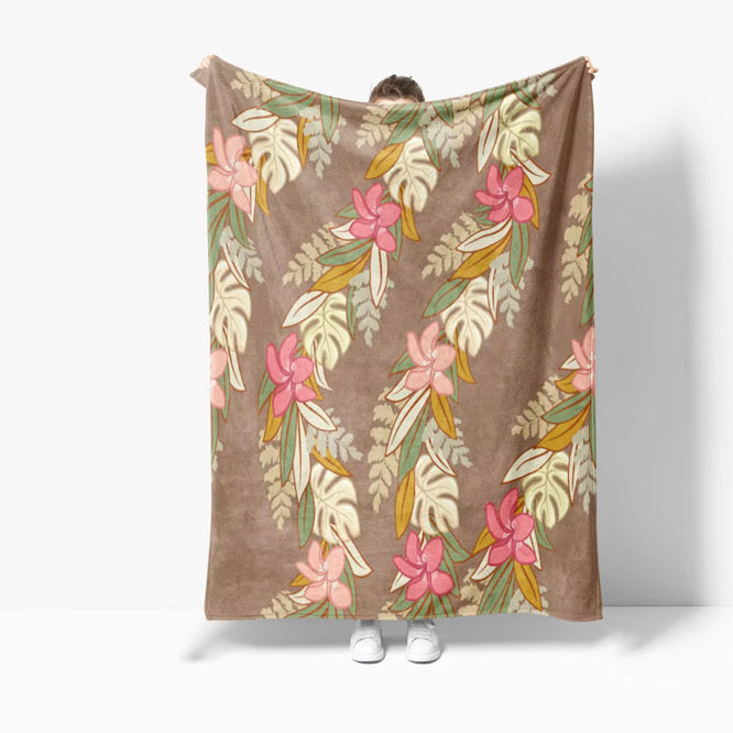 Brown Maile Monstera Palapalai Plumeria Lei - Throw Blanket
