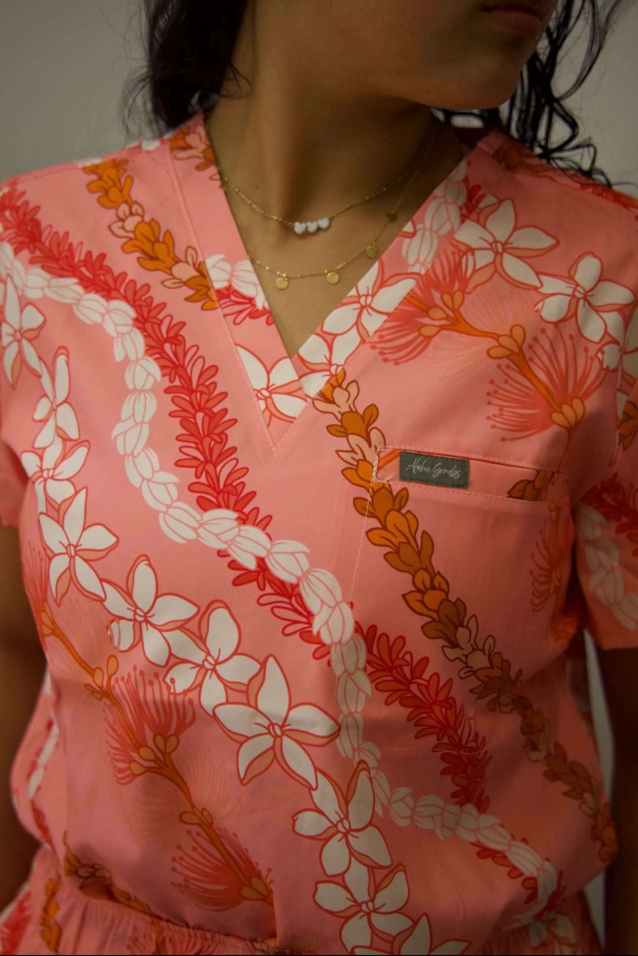 One Pocket Scrub Top - Liko Lehua Mana
