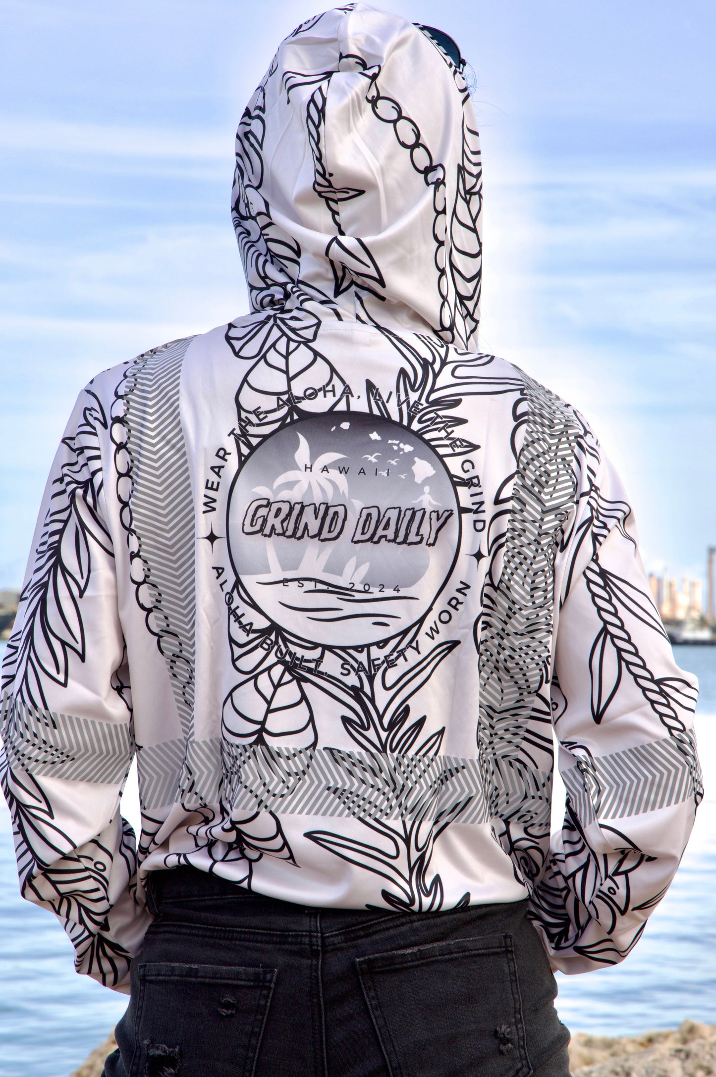 Leaf Lei Reflective Hoodie - Cream