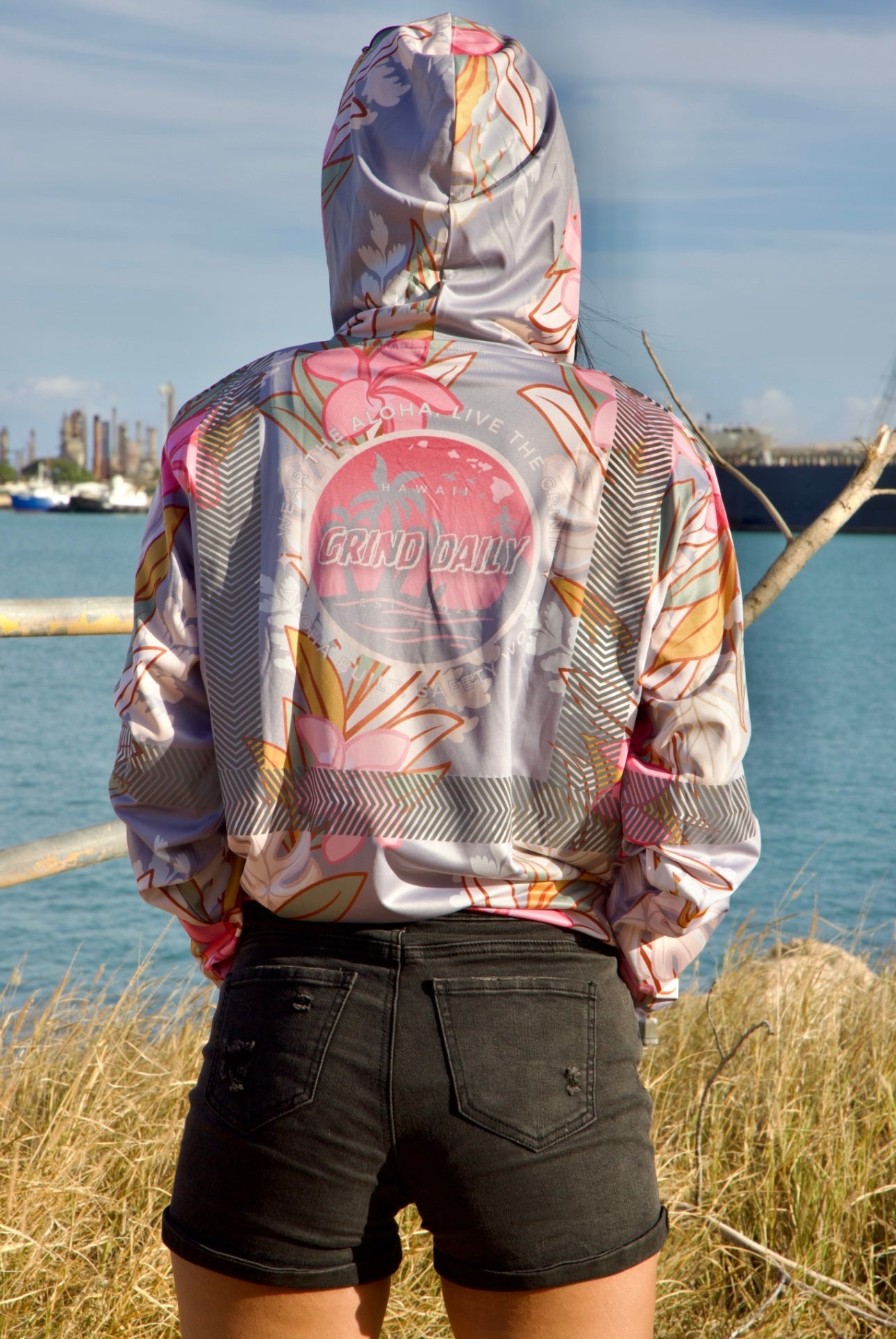 Maile Monstera Palapalai Plumeria Lei Reflective Hoodie - Grey