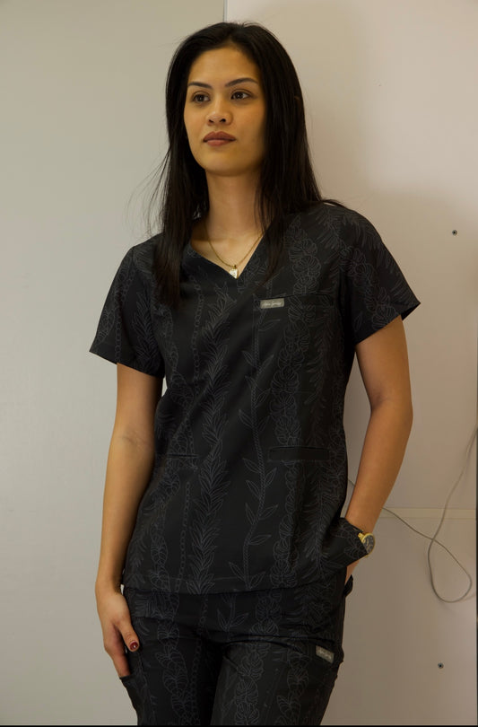 3 Pocket Scrub Top - Lau Liko