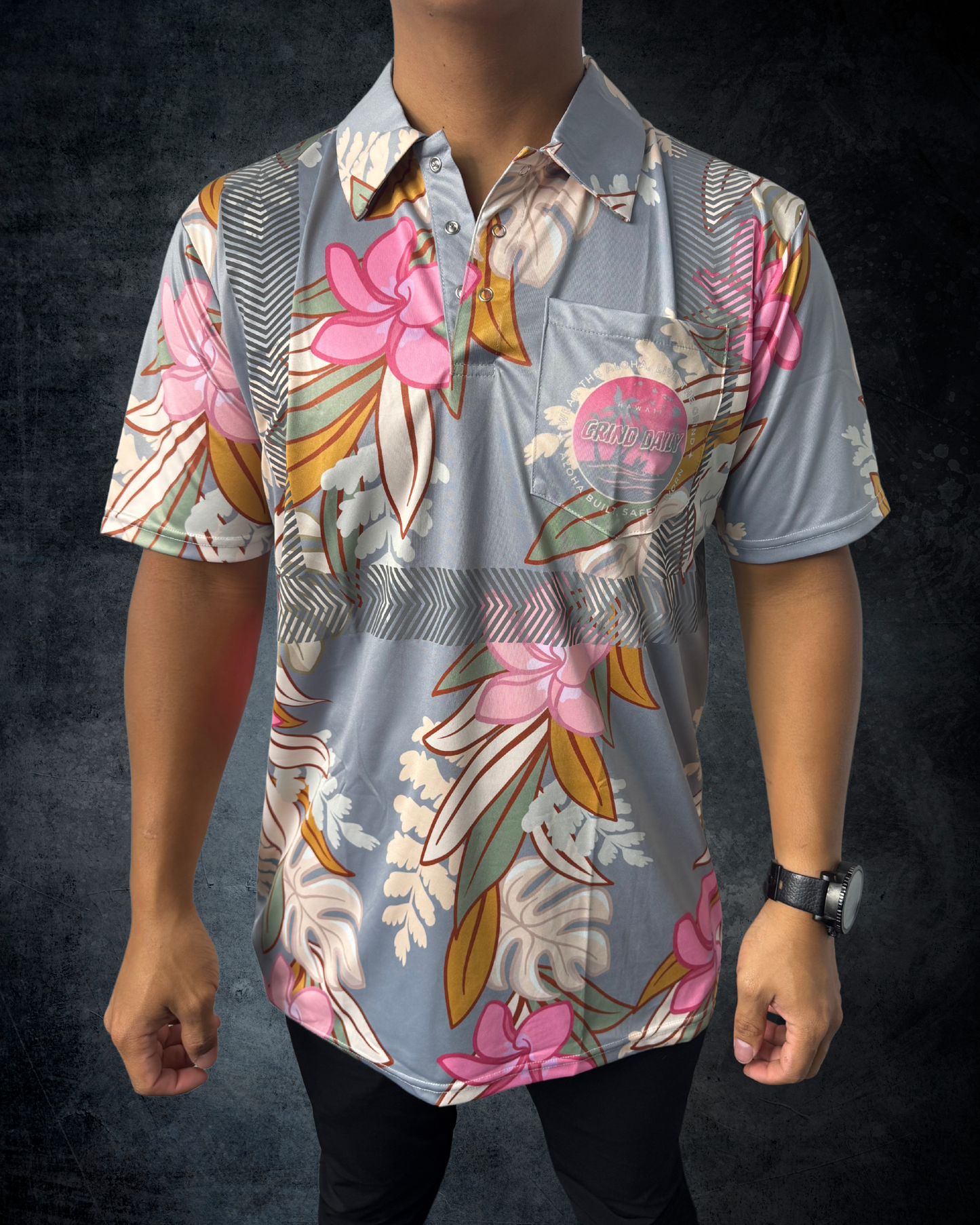 Maile Monstera Palapalai Plumeria Lei Reflective Shirt - Grey