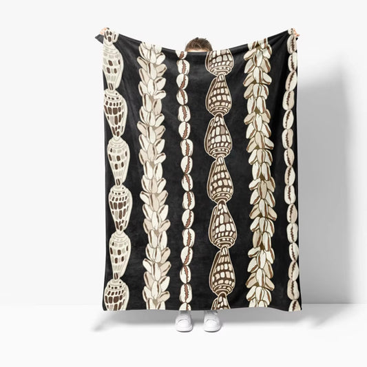 Seashell Lei Throw Blanket