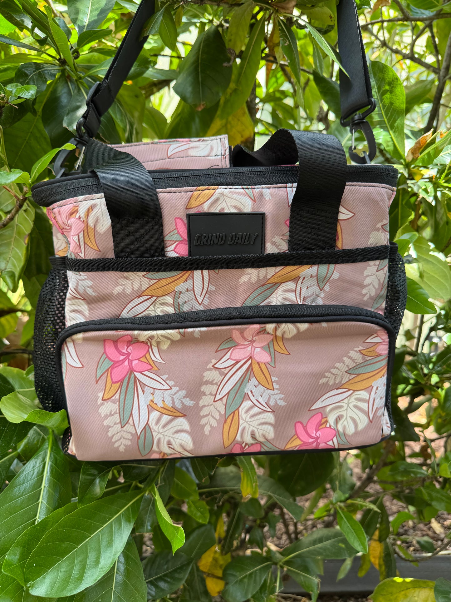 Insulated Cooler Bag