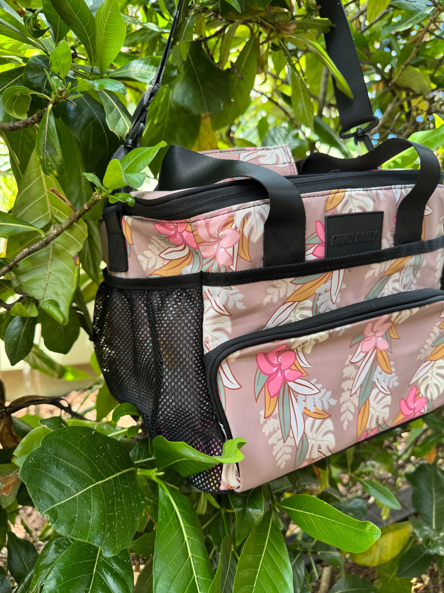 Insulated Cooler Bag